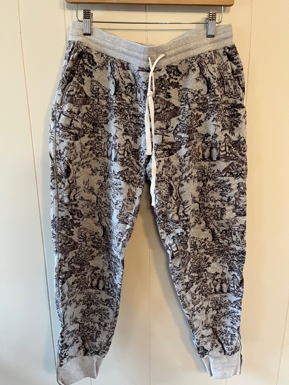 J. Crew Gray Toile-Print Women’s Sweatpants